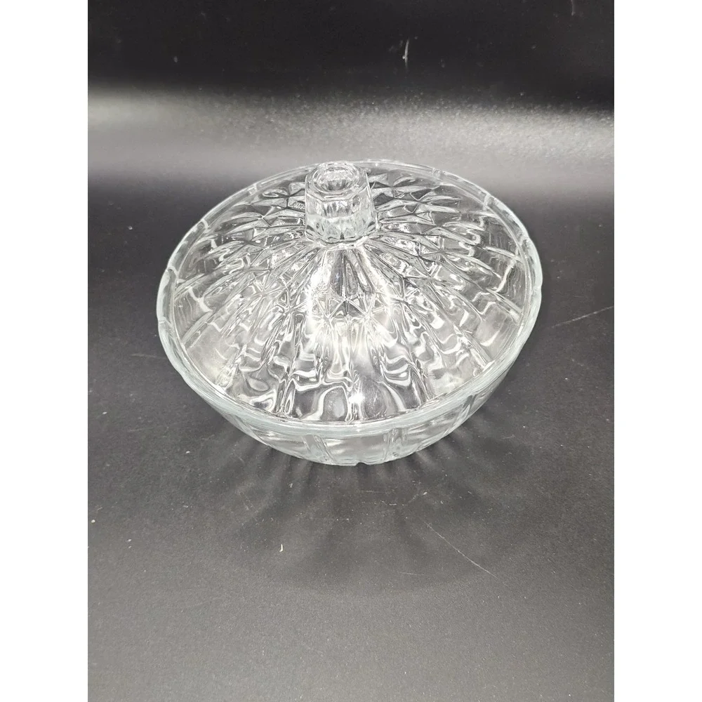 KIG Indonesia Crystal Glass Candy Dish Lid Bowl EUC Cocktail Party‎
